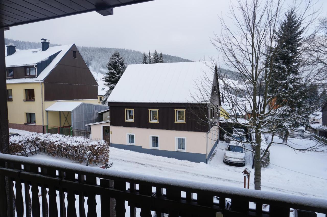 Ferienwohnung Korn Mit Tiefgarage Und Skiraum Oberwiesenthal Kültér fotó